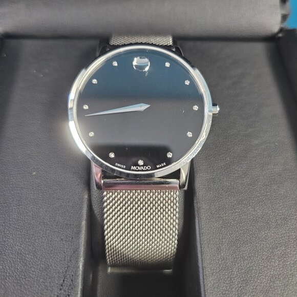 NWOT Men's Movado Museum Classic Watch in Stainless Steel